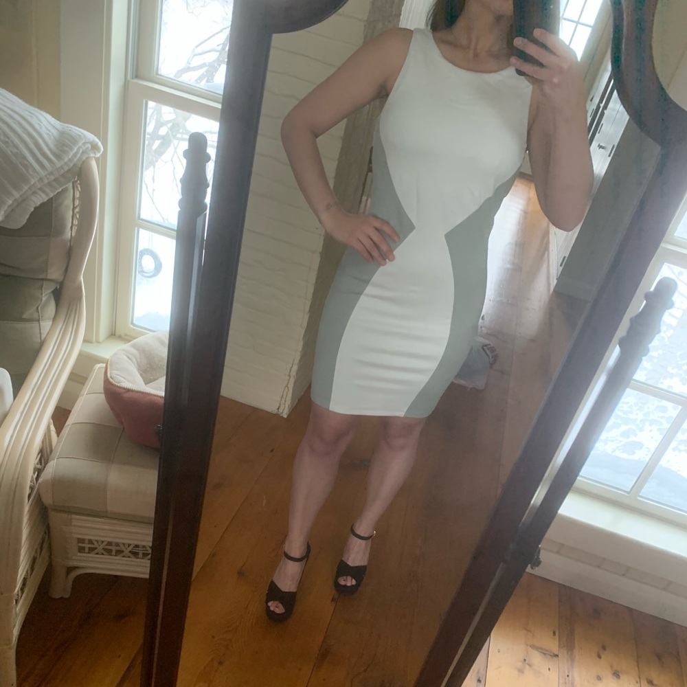 Like new condition white and gray dress from Tart
